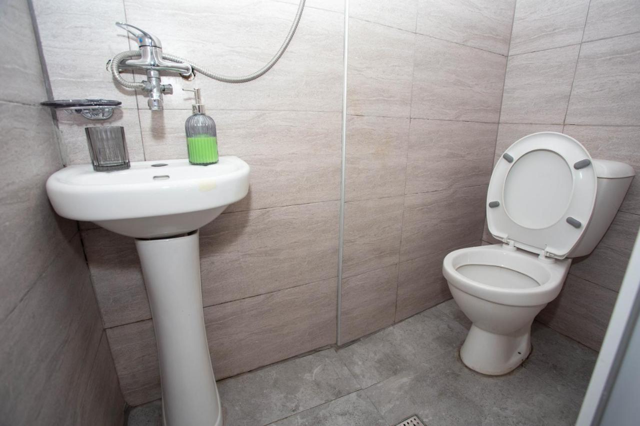 Cozy Apartment Tbilisi Eksteriør bilde