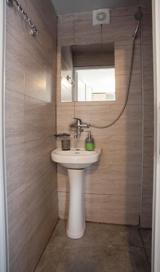 Cozy Apartment Tbilisi Eksteriør bilde